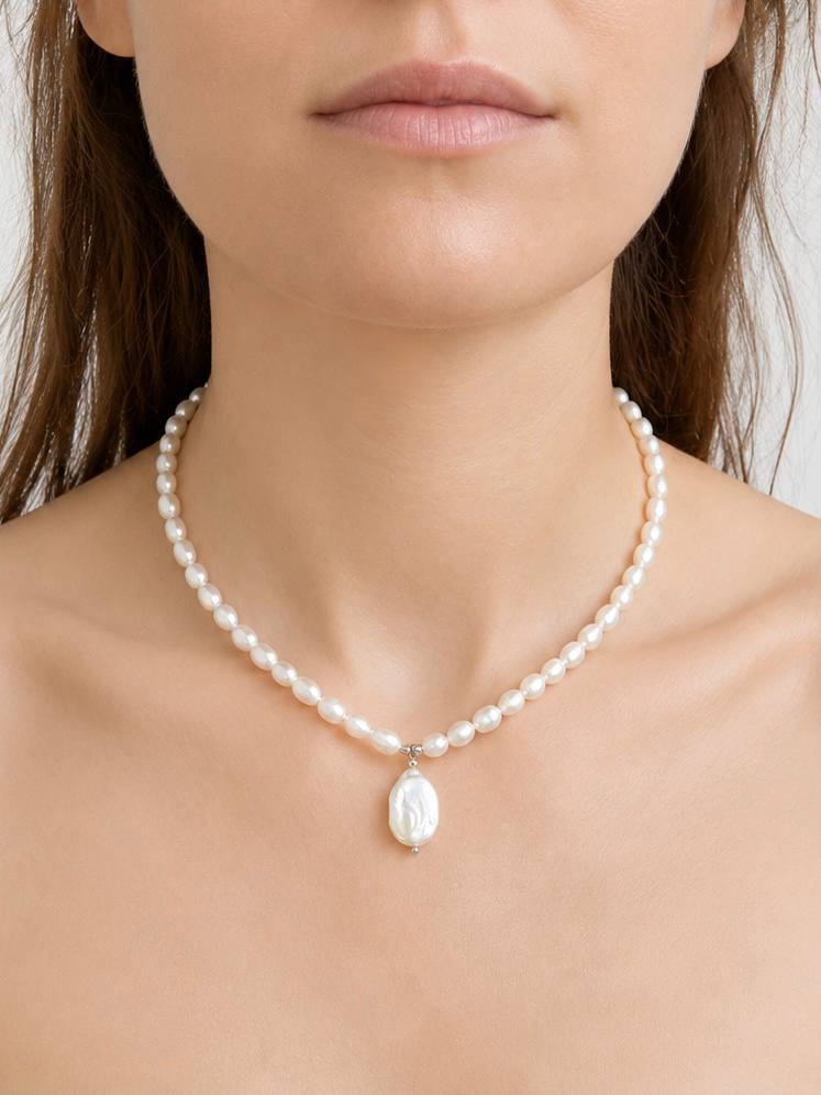 Baroque Pendant – perlový náhrdelník